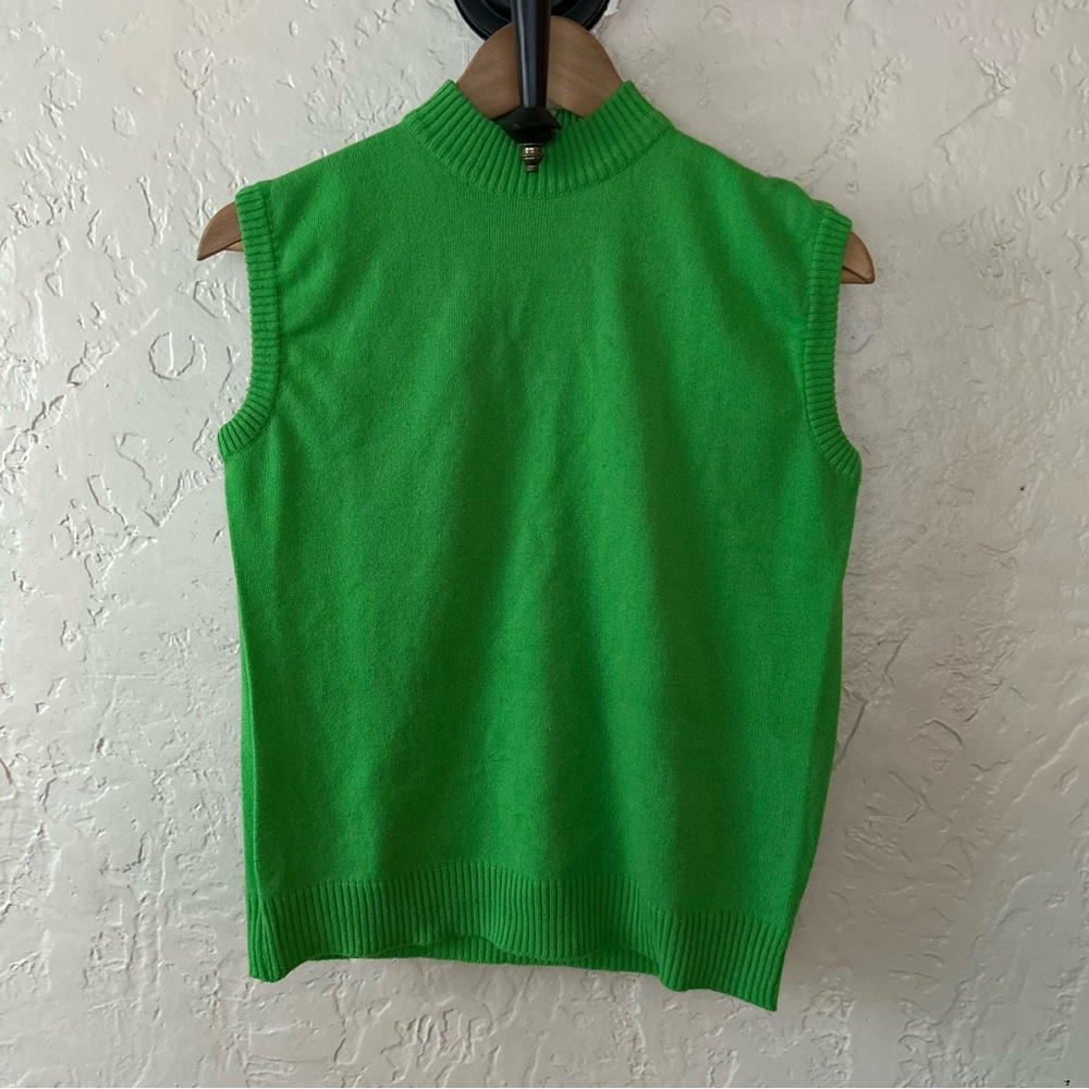 Vintage Kelly Green Sleeveless Knit Top